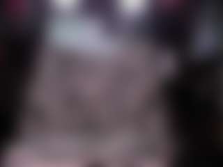 Live cam show with RaissaSky - Spy Mature on 1on1-livenow