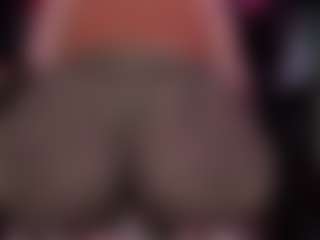 Live cam show with RaissaSky - Butt Plug on crypto-cams