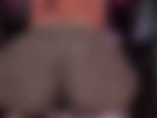 Live cam show with RaissaSky - Butt Plug on Dolls Live