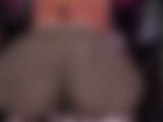 Live cam show with RaissaSky - Asshole Brown Hair on Mixed Magazine Live