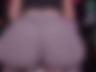 Live cam show with RaissaSky - Dildo Or Vibrator MILF on Camsoda Late Night