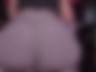 Live cam show with RaissaSky - Butt Plug on fapnchat