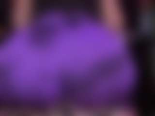 Live cam show with RaissaSky - Brown Hair MILF on TeamSkeetLive