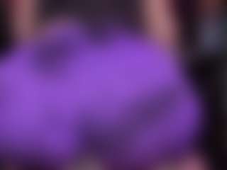 Live cam show with RaissaSky - Striptease MILF on camwithhim.com