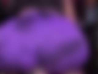 Live cam show with RaissaSky - Small Tits Mature on SpankPalCams