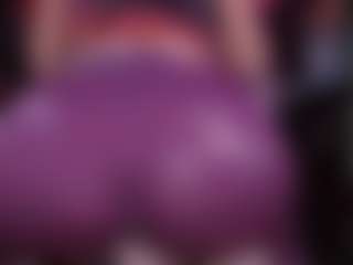 Live cam show with RaissaSky - Butt Plug on Camsoda