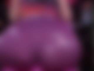 Live cam show with RaissaSky - Small Tits Mature on liverealitysex.com