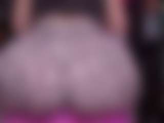 RaissaSky's Live Sex Cam Show