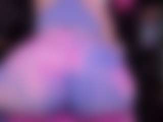 Live cam show with RaissaSky - Lush Mature on Cam Slut