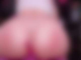 RaissaSky's Live Sex Cam Show