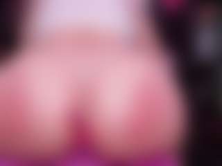 RaissaSky's Live Sex Cam Show