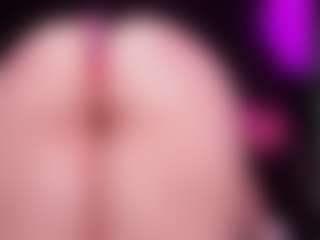 Live cam show with RaissaSky - Curvy Small Tits on Camsoda