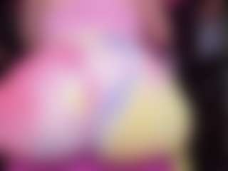 RaissaSky's Live Sex Cam Show