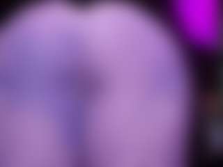 RaissaSky MILF webcam performer live streaming