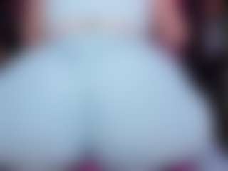 RaissaSky's Live Sex Cam Show