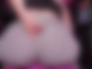 Live cam show with RaissaSky - BBW on eurowanks.com