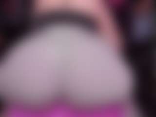 RaissaSky's Live Sex Cam Show