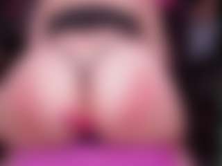 RaissaSky's Live Sex Cam Show