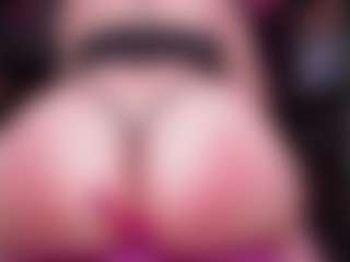 RaissaSky's Live Sex Cam Show