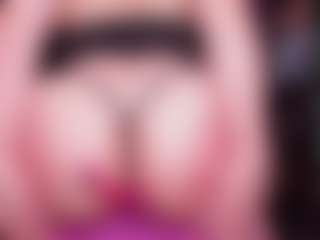 RaissaSky's Live Sex Cam Show