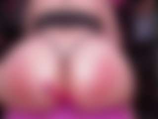 RaissaSky's Live Sex Cam Show