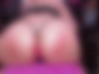 RaissaSky's Live Sex Cam Show