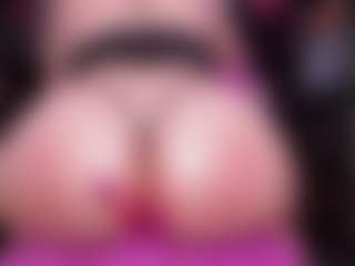 RaissaSky's Live Sex Cam Show
