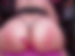 RaissaSky's Live Sex Cam Show