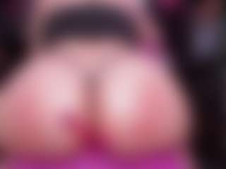 RaissaSky's Live Sex Cam Show