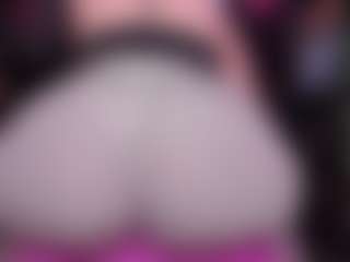 RaissaSky's Live Sex Cam Show