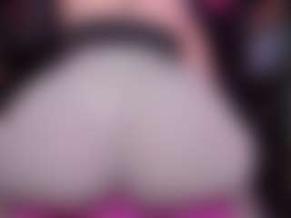 RaissaSky's Live Sex Cam Show