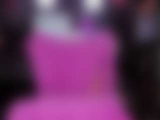 RaissaSky MILF webcam performer live streaming