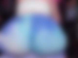 Live cam show with RaissaSky - BBW on EXY