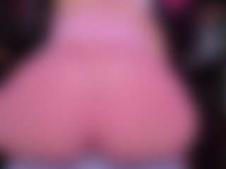 RaissaSky's Live Sex Cam Show