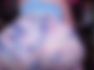 Live cam show with RaissaSky - Full Nudity on CamwithHer