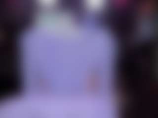 RaissaSky's Live Sex Cam Show