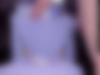 Live cam show with RaissaSky - Butt Plug on Camsoda
