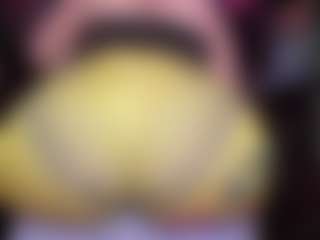 RaissaSky MILF webcam performer live streaming