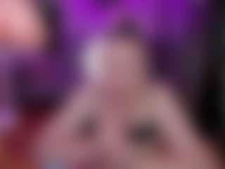 RaissaSky's Live Sex Cam Show