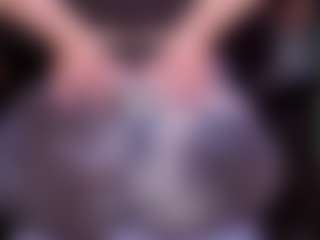 Live cam show with RaissaSky - Twerk on Camsoda