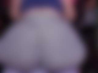 Live cam show with RaissaSky - Mature on livesuperchat.net