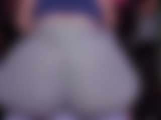 Live cam show with RaissaSky - Handjob on Camsoda