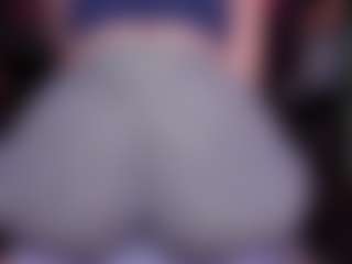RaissaSky's Live Sex Cam Show