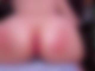 RaissaSky's Live Sex Cam Show