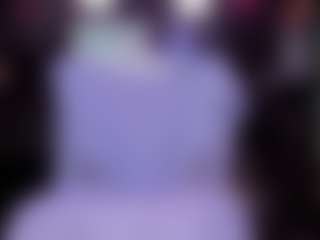 Live cam show with RaissaSky - Shaved Pussy on slutload