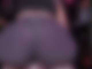 Live cam show with RaissaSky - Brown Hair MILF on Camsoda