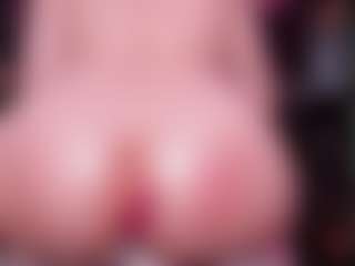 RaissaSky's Live Sex Cam Show