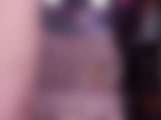 RaissaSky's Live Sex Cam Show