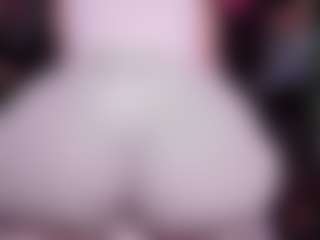 Live cam show with RaissaSky - Cum on Milfs Live