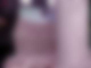 Live cam show with RaissaSky - BBW on WildCum